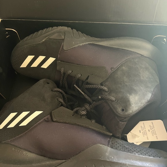 Adidas Consortium  x Day One ADO Crazy Team  BY2870 men’s  basketball shoes - Picture 10 of 13